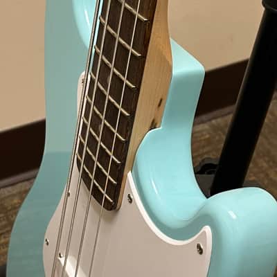 Squier Sonic Bronco Bass Daphne Blue Bild 10