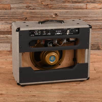Bad Cat Classic Deluxe Limited Edition 20-Watt 1x12" Guitar Combo with Reverb image 2