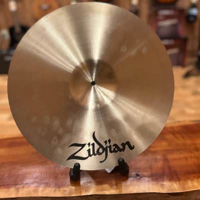 Zildjian A Series Medium Thin Crash Cymbal 18" image 7
