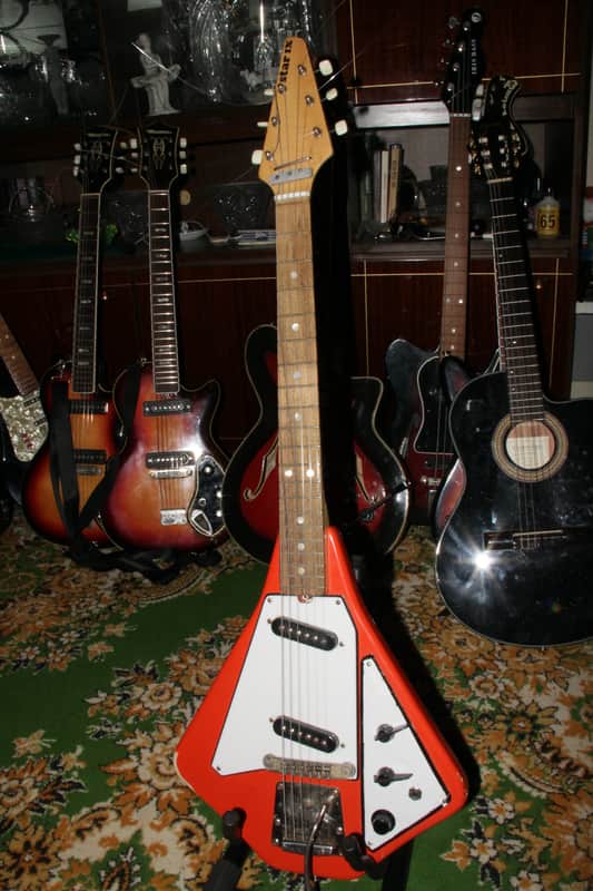 Jolana STAR IX 60s shortscale USSR Russian AXE Electric Guitar VINTAGE RARE image 1