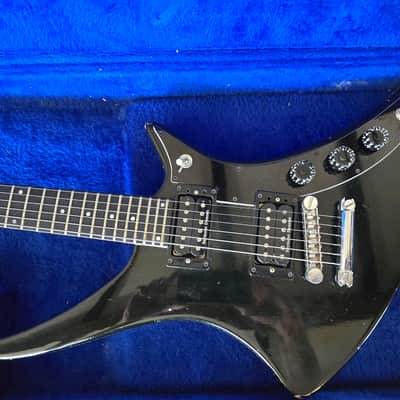 Guild X-79 Skyhawk w/Orig Case & Finish, 1982 s/n, Seymour Duncan Humbuckers image 14