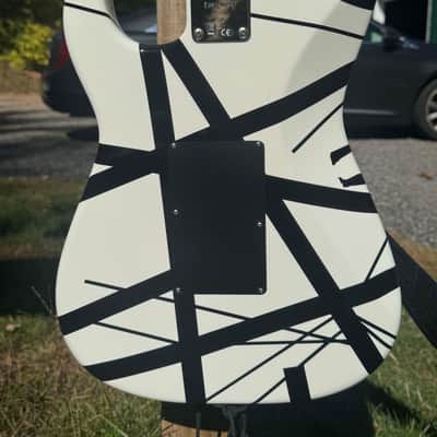 EVH Striped Series Electric Guitar 2013 - Present - White with Black Stripes image 3