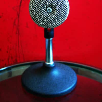 Vintage 1987 Electro-Voice RE11 Supercardioid Dynamic Microphone Low Z w mic clip RE10 RE15 RE16 RE18 image 4