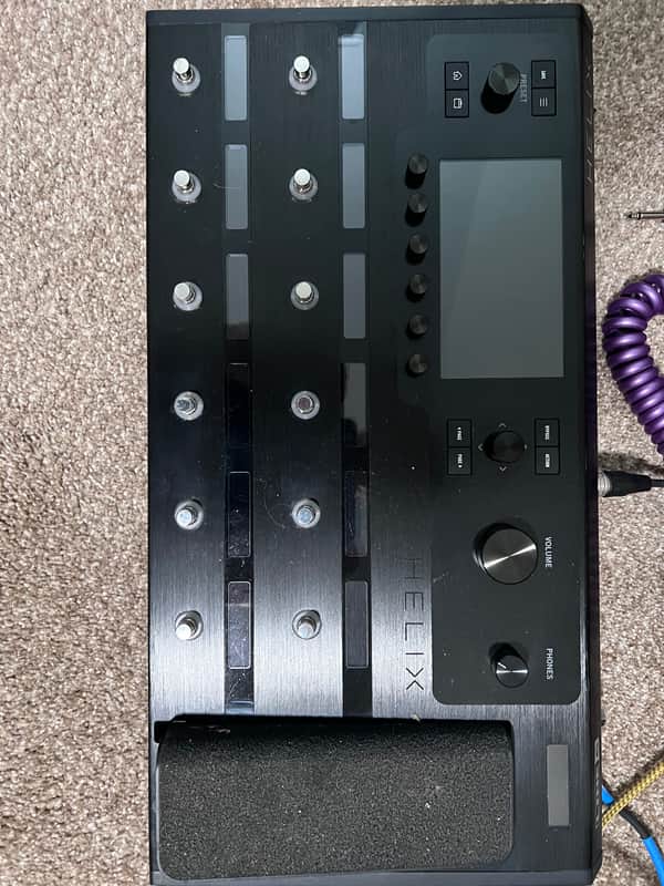 Line 6 Helix Floor w/ carry case image 1