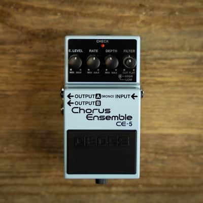 BOSS CE-5 Stereo Chorus Ensemble Pedal image 1