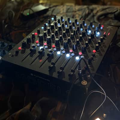 Allen & Heath Play Differently Model 1 6-Channel Analog Mixer 2016 - Present - Black image 5