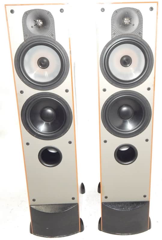 Paradigm Monitor 7 v3 tower speakers image 1
