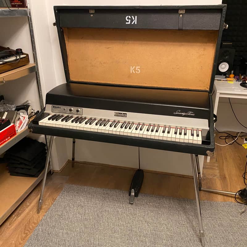 Fender Rhodes Mk.1 1978 w/ Lid + Flight Case. Free S England Delivery image 1