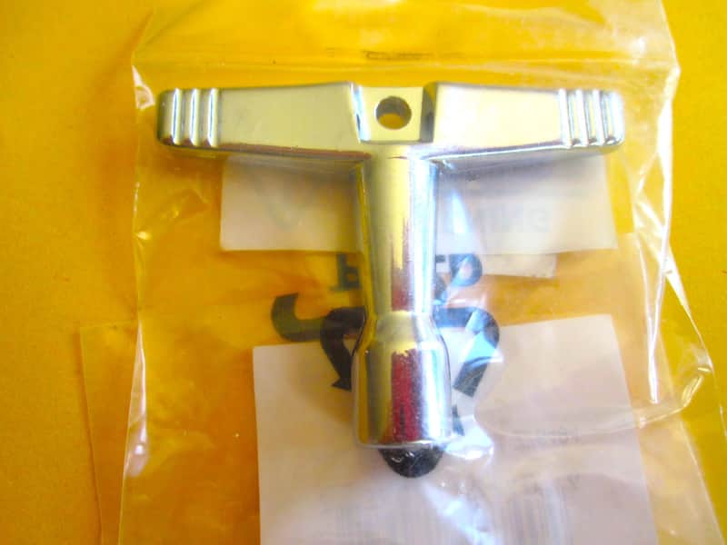 Pearl Drum Key - NOS image 1