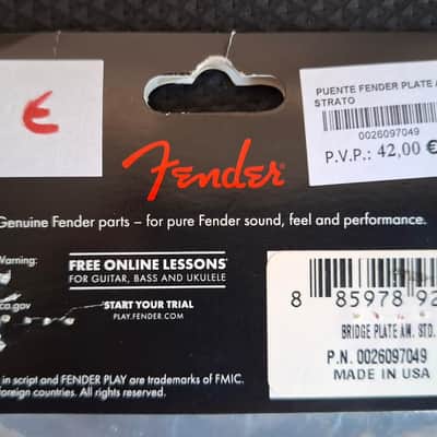 Set of Graph Tech String Saver saddles PG-8001 and Fender American Standard / Series Bridge Plate image 4