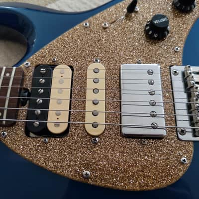 Ernie Ball Music Man Silhouette 2002 Blue Pearl Hardtail image 3