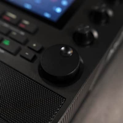 AKAI MPC LIVE III + 2TB SSD FULLY LOADED W/ AKAI EXPANSION PACKS! image 7