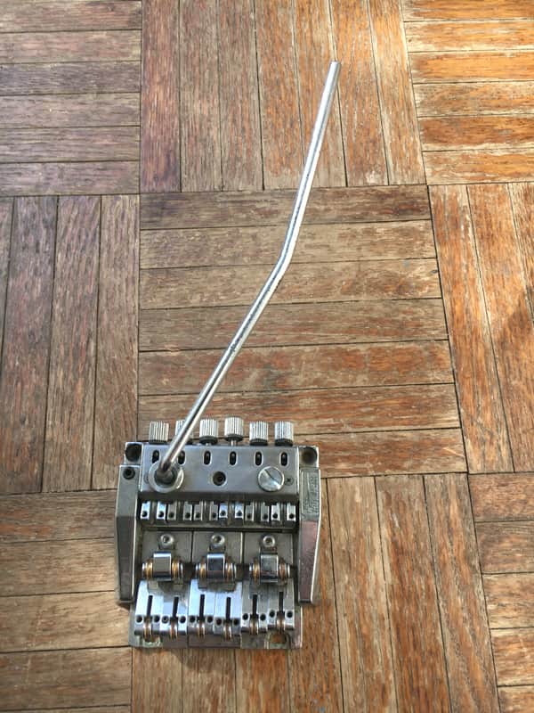 Washburn  Tremolo System Chrome image 1