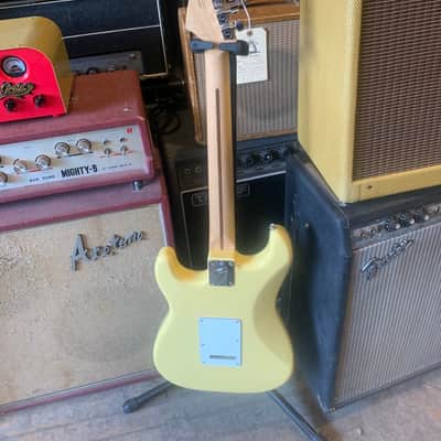Fender Player Stratocaster 2022 - Buttercream image 8