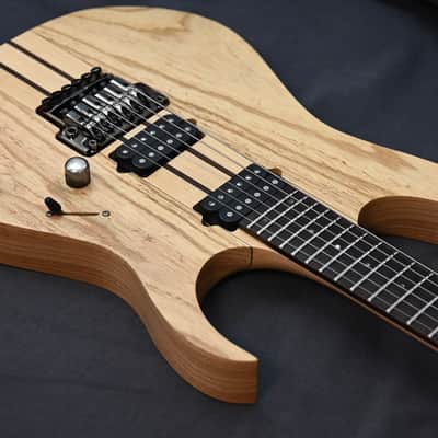 Ibanez RGT220A-NTF Prestige Neck-thru  Natural Flat image 3