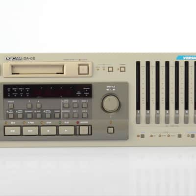 Tascam DA-88 Version 4 DA88 8-Track Digital Recorder w/ Cables #33850 image 2