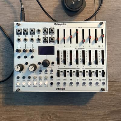 Intellijel Metropolix Solo Kit 2021 - Silver image 4
