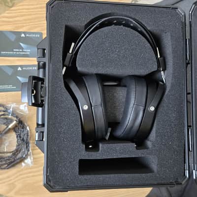 Audeze LCD-X Creator Package Over-Ear Headphones 2021 Edition - Black image 3
