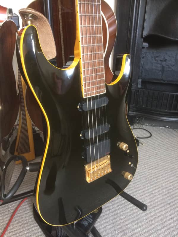 SHUKER (PENSA-SUHR) CARVED TOP copy 2005 Vintage Black image 1