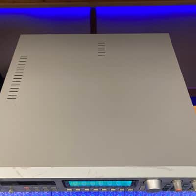 Akai S3000XL Sampler - New high-contrast LED-backlit display! image 3