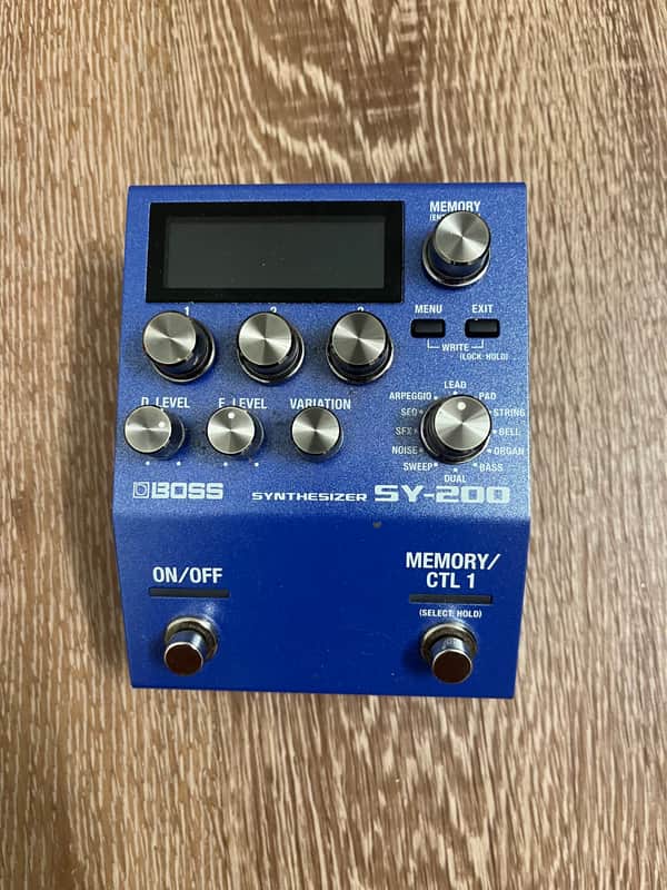 Boss SY-200