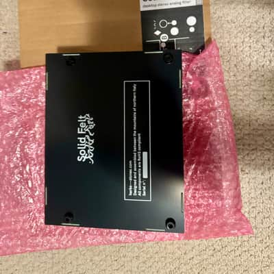 Herbs and Stones Solid Felt Desktop Stereo Multimode Analog Filter 2020 - Present - Black image 3