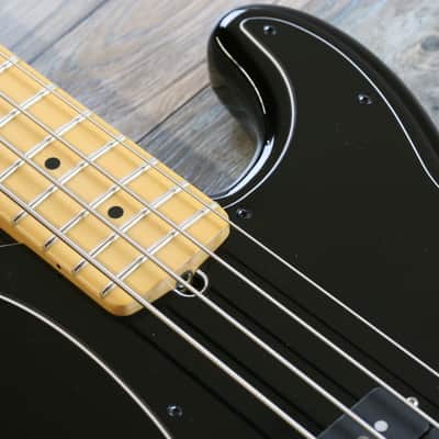 Funky! Fender Precision P-Bass American Professional Series EMG Pick-ups Black + OHSC Candy image 7