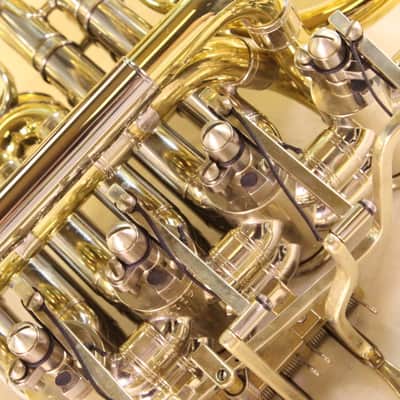 Conn 11D Professional Geyer Wrap French Horn YELLOW BRASS BELL MINT image 9