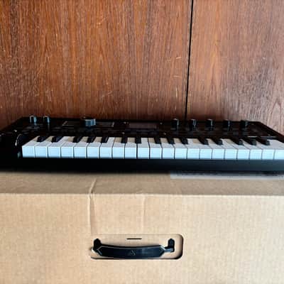 Korg MicroKORG 2 MBK 37-Key Synthesizer/Vocoder limited edition Metallic Black w/ box image 5