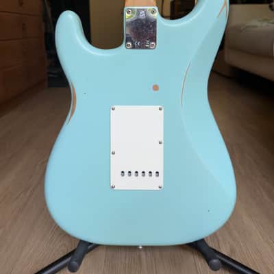 Fender CME Road Worn '60s Stratocaster Daphne Blue - Relic w/CS pickups and Case 7.67lbs image 11
