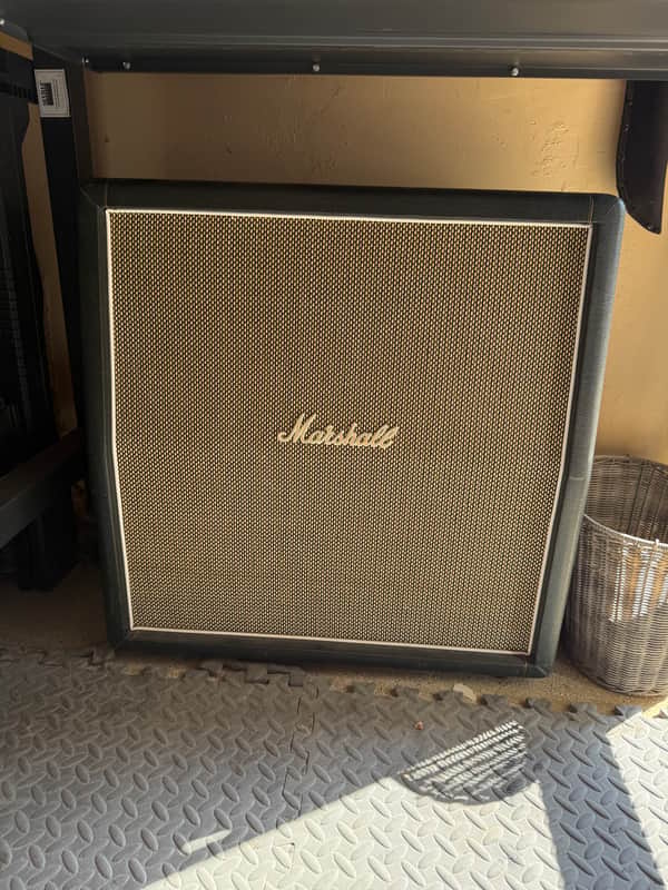 Marshall 2061CX 60-Watt 2x12" Angled Guitar Speaker Cabinet 2004 - 2017 - Black image 1
