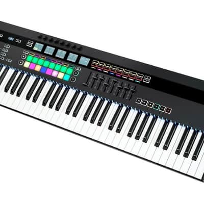 Novation 61SL MK3 Keyboard Controller image 2