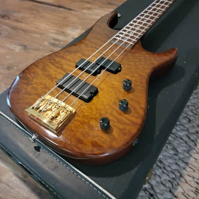 1991 Hamer USA Chaparral 4 String Bass Guitar Beautiful Honey Quilt Top/Back W/OHSC 8.5 Pounds image 5