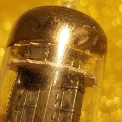 G.E ONE (1) 5751 black plate triple mica tNOS AT1000 TESTED Vacuum Tube dual triode 1954-1959 image 5