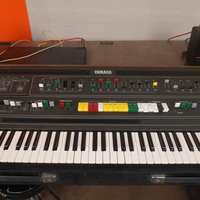 Yamaha CS-60 Polyphonic Synthesizer 1977 - Black