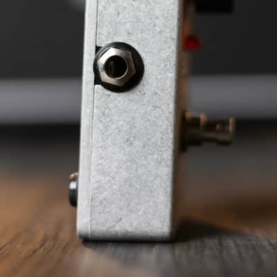 Electro-Harmonix Signal Pad Passive Attentuator - Used image 4