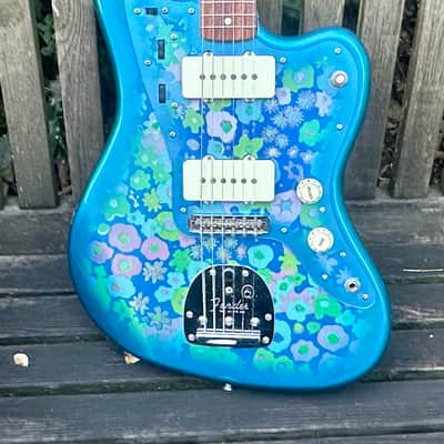 Fender MIJ Traditional '60s Jazzmaster 2018 - 2020 - Blue Flower image 3