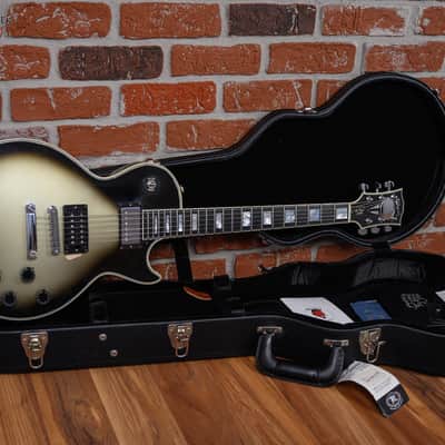 Gibson Custom Shop Adam Jones Signature '79 Les Paul Custom V1 Murphy Lab Aged & Signed Antique Silverburst 2020 #36 of 79 w/OHSC image 2