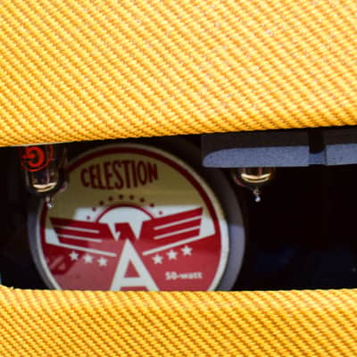 2022 Fender Hot Rod Deluxe IV Limited-Edition 40-Watt 1x12" Tube Combo Guitar Amp, Lacquered Tweed image 11
