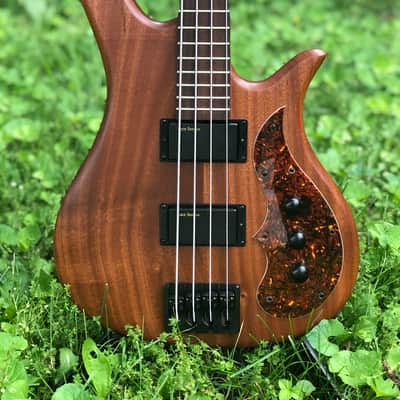Birdsong Cortabass 2H Shortscale Custom Bass image 3
