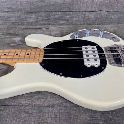 Music Man Stingray Bass 1979 - White - Near Mint, 100% Original image 4