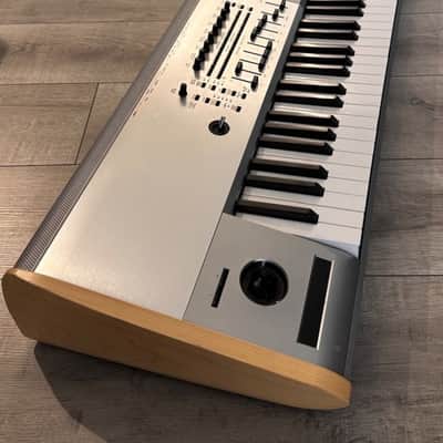 Korg KRONOS 2 Titanium 88-Key Digital Synthesizer Workstation 2020 - Present - Titanium