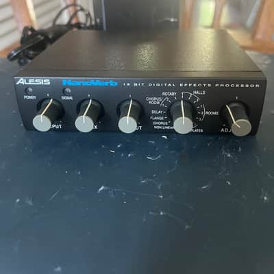 Alesis Nanoverb 18-Bit Digital Effects Processor with power supply. image 1