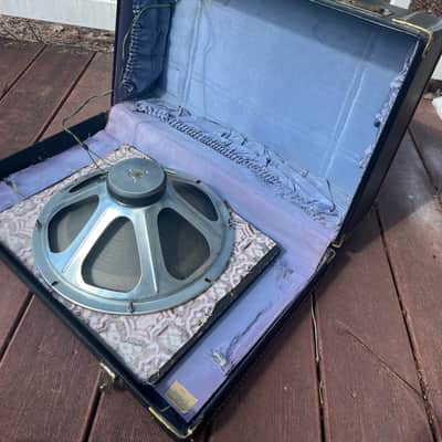 Rotary Connection 12” portable/travel guitar suitcase speaker cabinet. Black/Blue Tolex. Vintage 50’s repurposed case. Unique vintage grill cloth. 12” vintage Pyle 8 ohm speaker. Switchcraft jack 2026 - Black/Blue image 5