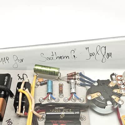 used Isle of Tone Haze 69 Fuzz Big Box Aged White with Box! image 10