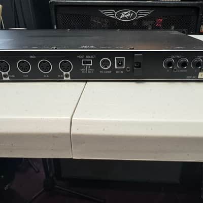 Yamaha MU90R Mid-90s - Black image 6