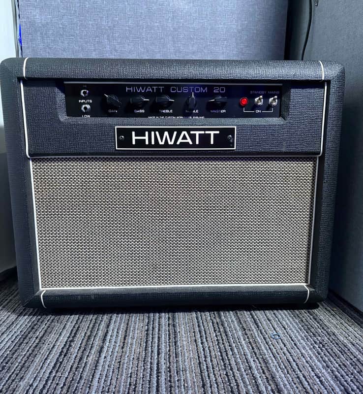 Hiwatt Custom 20 (2x12 Combo Fane Speakers) image 1