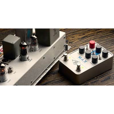 Universal Audio Max Preamp & Dual Compressor Pedal image 9