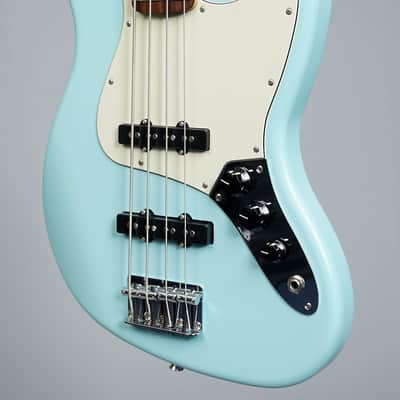 Fender Japan Junior Collection Jazz Bass 30" Scale 2024 - Daphne Blue image 3