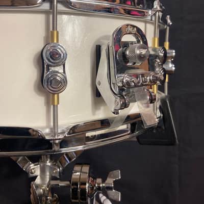 DW/PDP - 5.5x14" PDCM5514SS Concept Maple Snare Drum 2010's - Pearlescent White Lacquer image 5